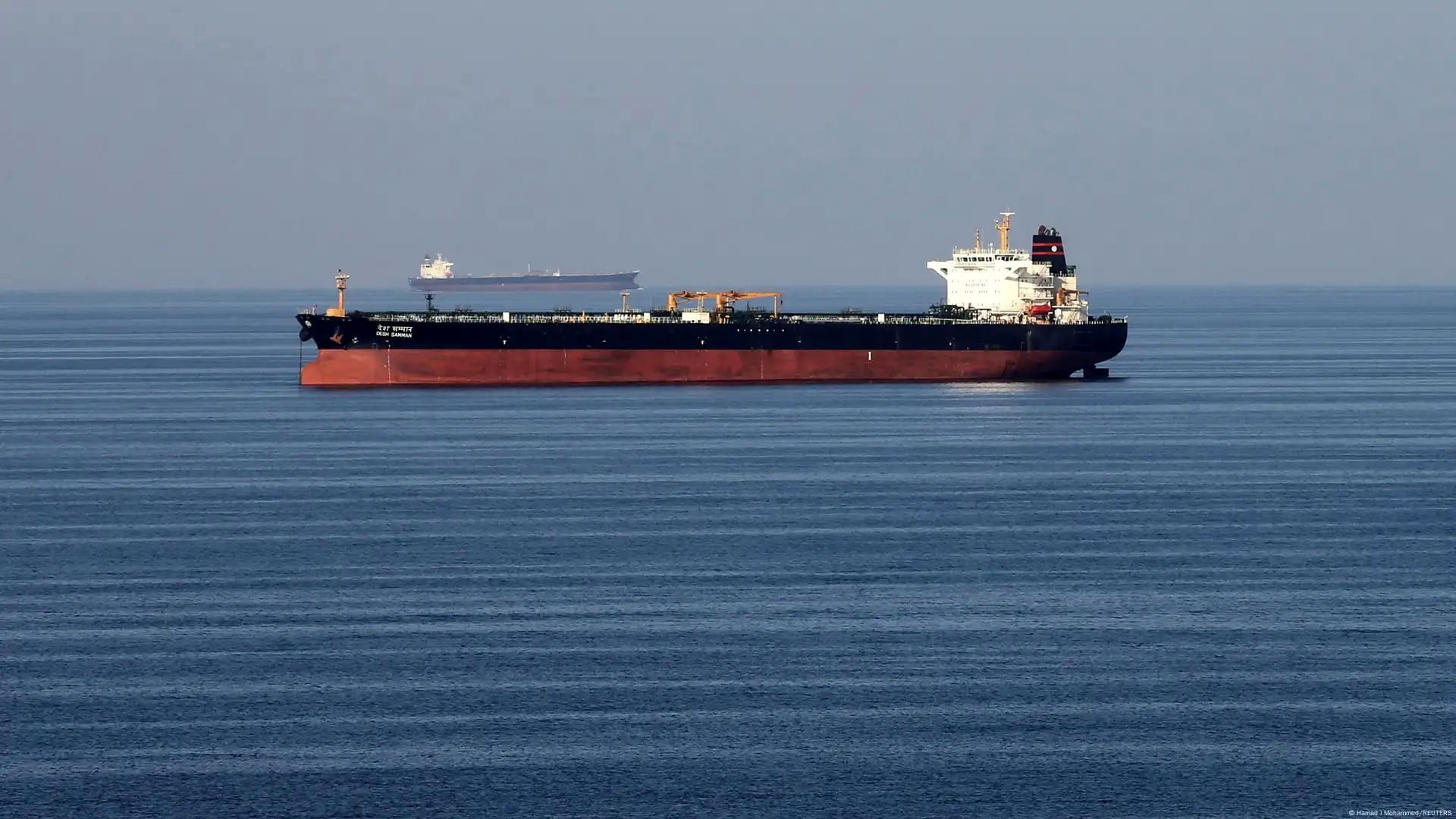 نماینده ایران در سازمان بین‌المللی دریانوردی: تنگه هرمز برای همه به جز «دشمنان» باز است | ایمنی کشتی‌ها و خدمه مستلزم هماهنگی با مقامات ایرانی است 