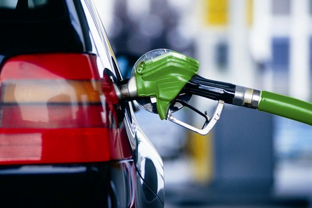  راهکارهایی برای صرفه جویی درمصرف بنزین