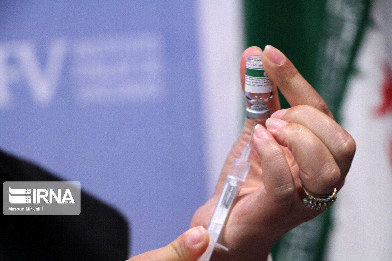 واکسن «رازی کوو پارس» تا اوایل مهر وارد چرخه واکسیناسیون عمومی می‌شود