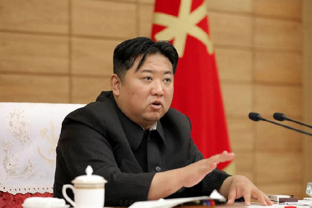 واکنش عجیب کره شمالی به قطع روابط دیپلماتیک کی یف با پیونگ یانگ!