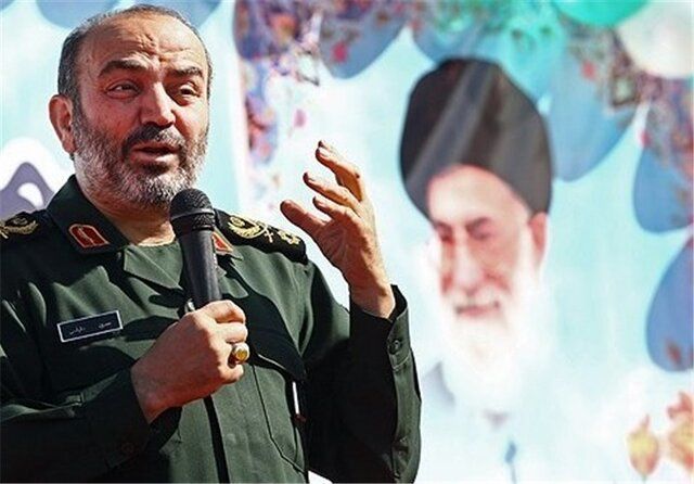 مشاور عالی فرمانده سپاه: گزینه نظامی آمریکایی‌ها علیه ایران از روی میز  حذف شده است