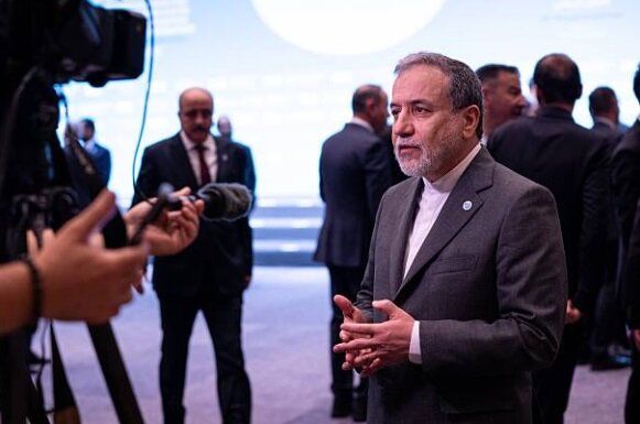 عراقچی: حملات اسرائیل به تاسیسات تولید مواد شیمیایی صنعتی ایران میتواند منجر به فاجعه شود