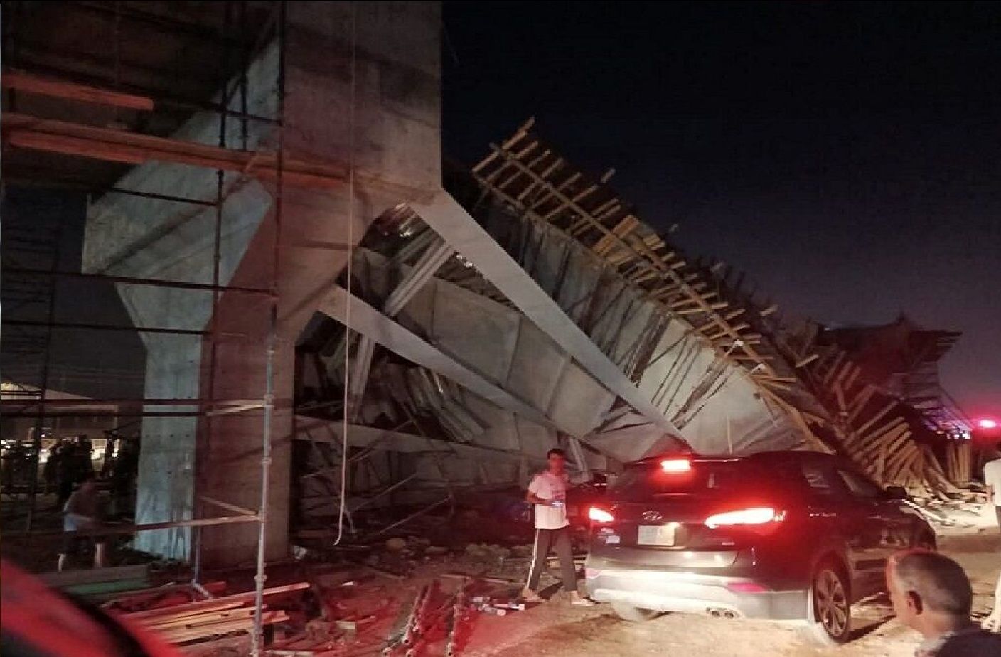 حادثه در کربلا؛ یک پل در حال ساخت فرو ریخت