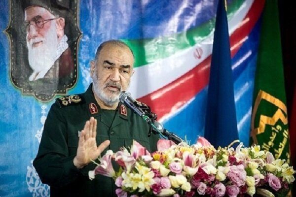 سردار سلامی:پیشرفت‌ ملت ایران هرگز متوقف نمی‌شود/ تداوم این روند عزت‌آفرین است
