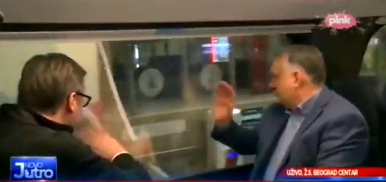 توهم عجیب آقای رئیس جمهور در هنگام افتتاح قطار جدید + فیلم