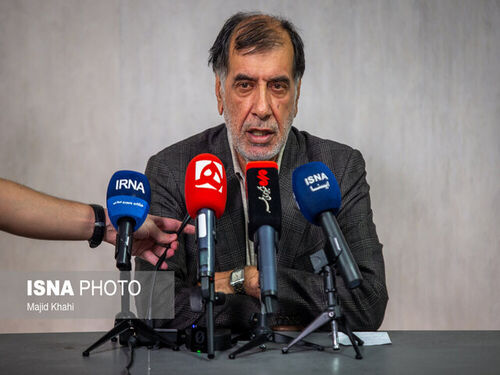 باهنر: اگر روحانی رئیس‌جمهور بود، پاسخ حملات دشمن را می‌داد/ نمیدانم احمدی‌نژاد طرفدار جنگ است یا صلح +فیلم