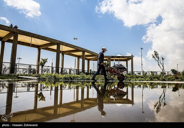 مراحل آماده سازی نمایشگاه کتاب تهران