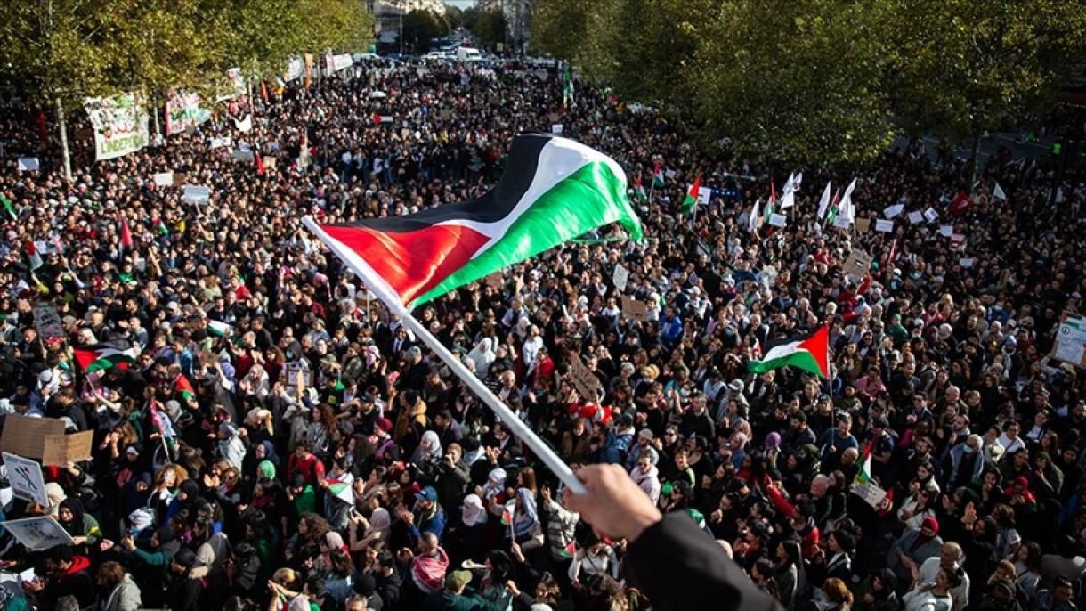 موج حمایت از غزه در جشن‌های سال جدید میلادی / برافراشته شدن پرچم فلسطین در فنلاند