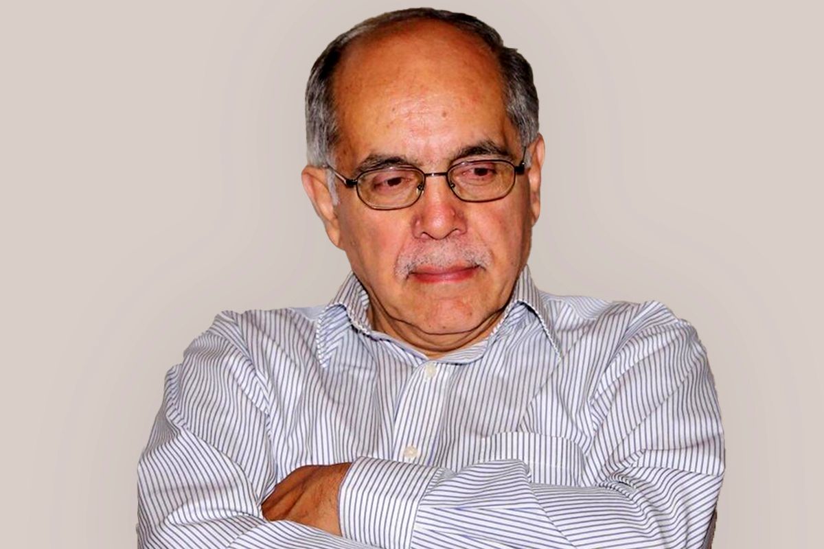 کوروش احمدی