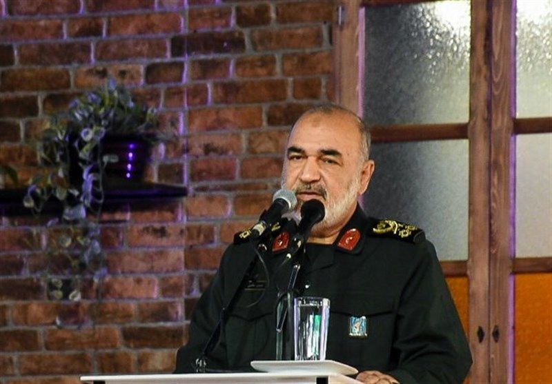 سردار سلامی: سرزمین ایران را برای دشمنان قتلگاه کرده‌ایم