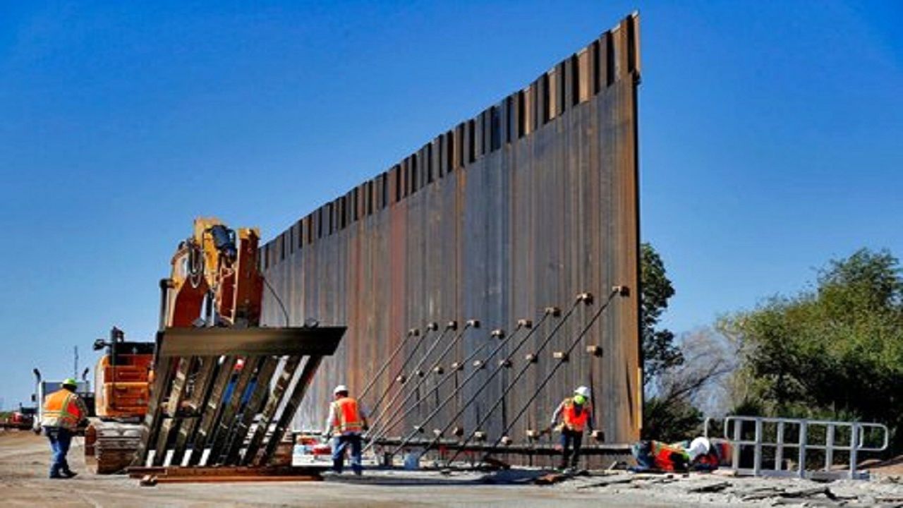 واکنش مکزیک به فرمان بایدن برای توقف ساخت دیوار مرزی
