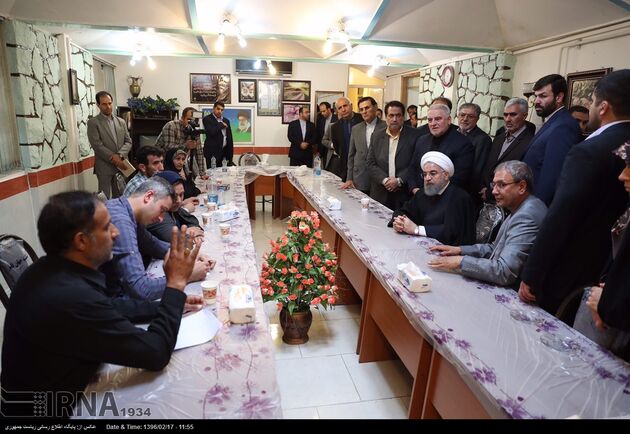 حضور رئیس جمهوری در محل حادثه معدن یورت