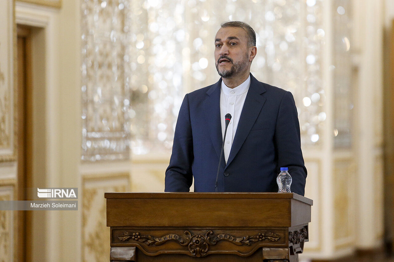 تبریک امیرعبداللهیان در پی پرتاب موفقیتآمیز ماهواره نور ۳