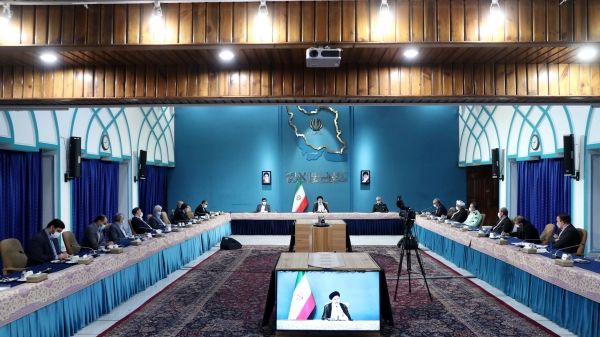 دستورات ابراهیم رئیسی درباره ورود مسافران به ایران، مراسم اربعین و بازگشایی مدارس