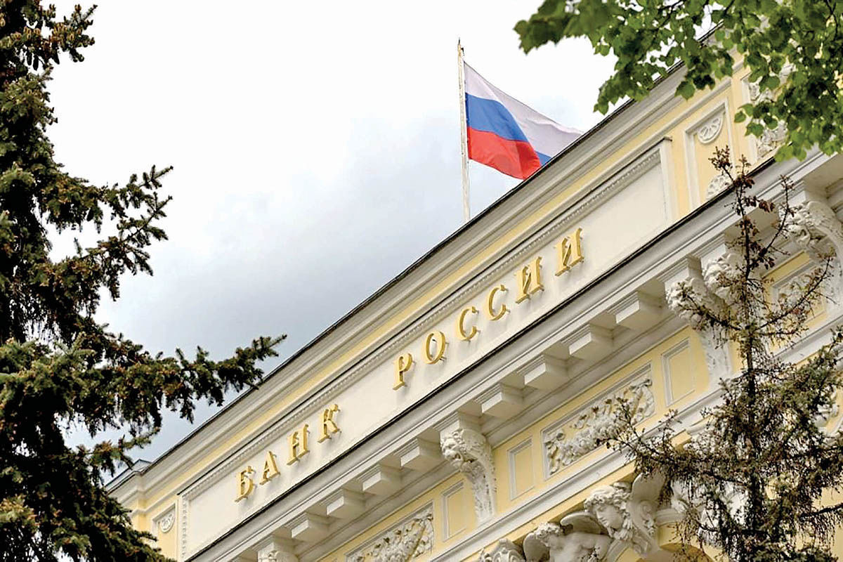 اروپا و آمریکا درگیر نبردی پنهان/ سود هنگفت آمریکا از طرح صلح اوکراین