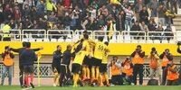 سپاهان بزرگترین رقیب سرخابی‌ها 