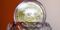 بیت کوین به زیر ۵۰ هزار دلار رسید/ تغییرات قیمتی 10 ارز دیجیتال