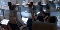 دلیل خاموش کردن تلفن همراه در طول سفر با هواپیما