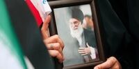 لحظه ورود خانواده شهدای میناب به تهران برای وداع با رهبر شهید+ فیلم 