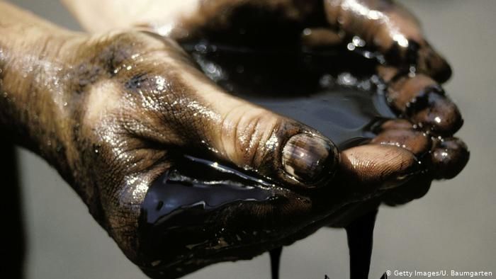 مشتریان نفت ایران؛ چانه‌زنی با آمریکا، پیگیری منابع جایگزین