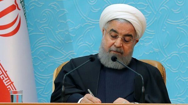 جدیدترین توییت روحانی درباره شکستن افراط با هشتگ انتخابات ۹۸

