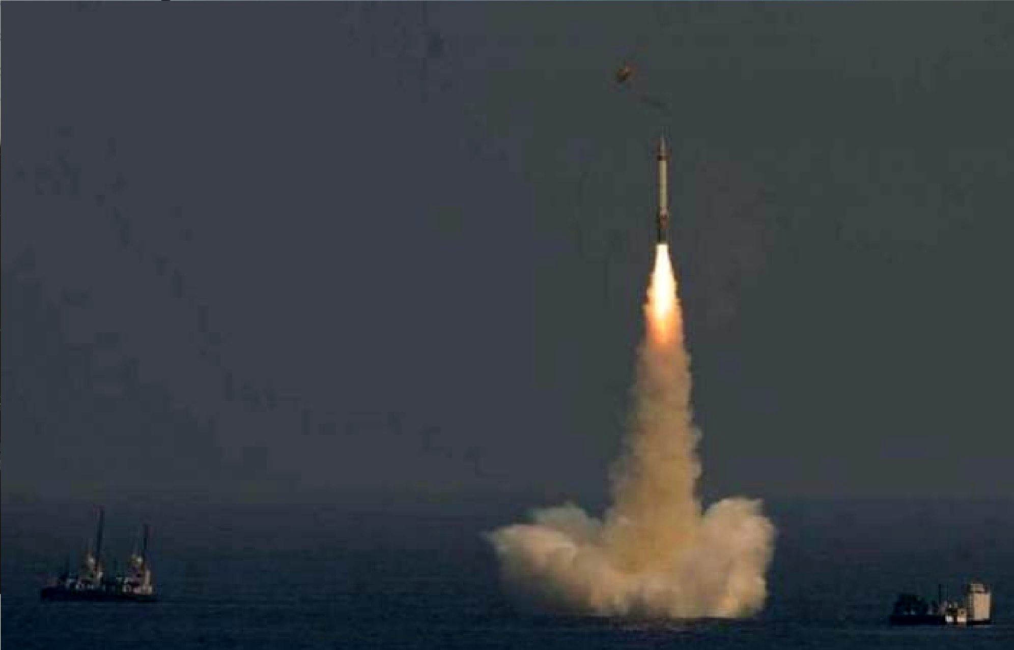 هند آزمایش کرد / یک موشک با قابلیت حمل چندین کلاهک