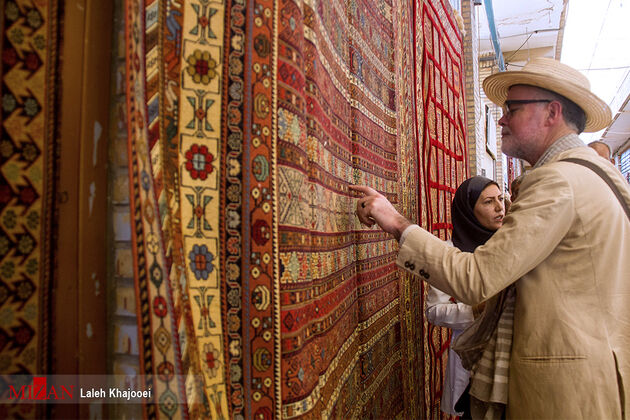 گلیم سیرجان یک گام تا جهانی شدن