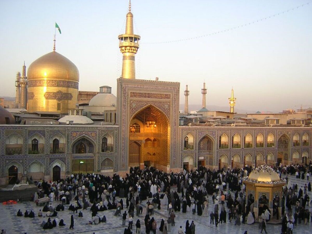گزارش روزنامه شهرداری از هزینه های سفر/ 3شب اقامت یک خانواده 4نفری در مشهد یا شیراز 40میلیون
