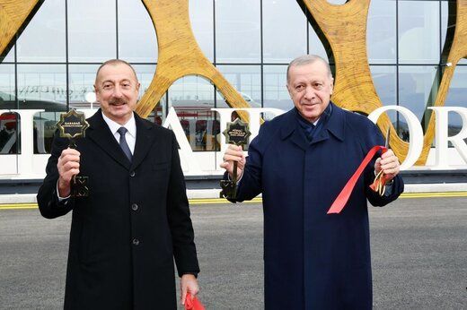 هدیه خاص اردوغان به علی‌اف !عکس
