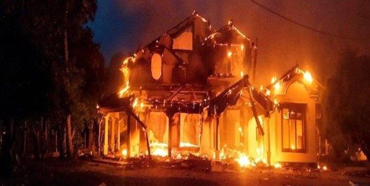 اقامتگاه نخست وزیر سریلانکا  آتش گرفت