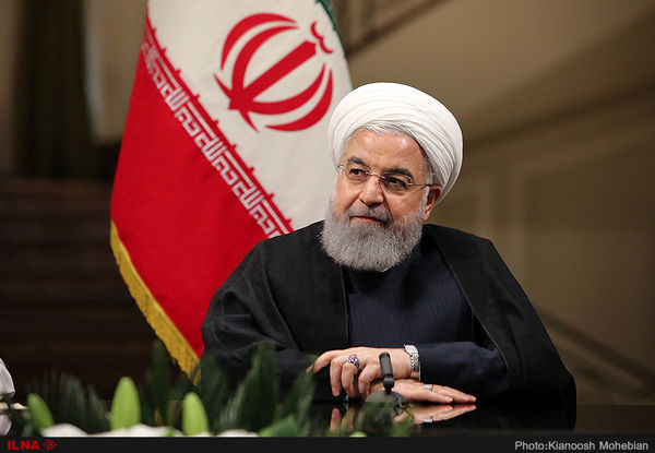 آقای روحانی!شیوه غیر علمی دولت در مواجهه با بی‌ثباتی‌های اخیر عامل بی‌ثباتی شد/برای یک بارهم که شده از نسخه علم اقتصاد برای مبارزه با تورم استفاده کنید