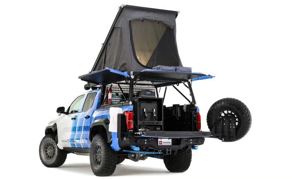 وانت جدید تویوتا با همه فرق دارد / نه بنزینی است، نه برقی / عکس