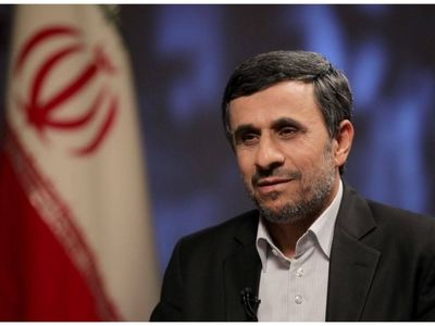 غیبت معنادار محمود احمدی‌نژاد در مراسم ترحیم معاون اولش+ عکس