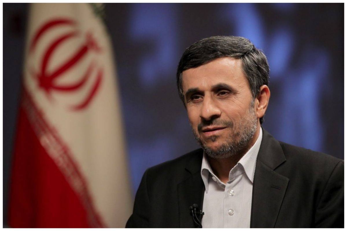 حضور محمود احمدی‌نژاد در مراسم بزرگداشت رئیس جمهور فقید+ عکس