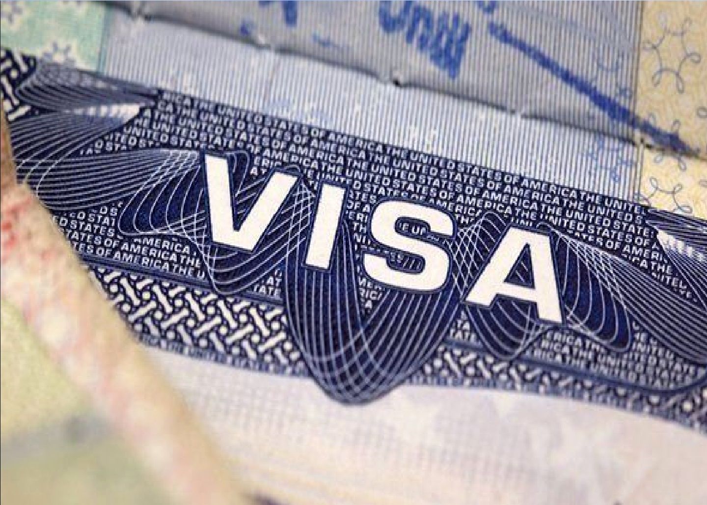 اتباع این کشورها بدون ویزا به ایران سفر می‌کنند