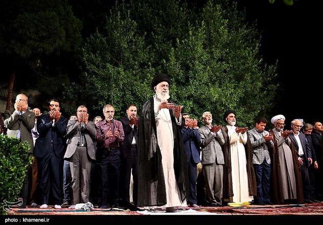 دیدار جمعی از شاعران و اهالی فرهنگ و ادب با رهبر معظم انقلاب