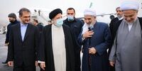 عکسی از رئیسی با علمای اهل سنت کردستان در حال اقامه نماز