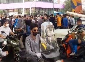 گزارش صدا و سیما از دلیل تجمع های اعتراضی در خیابان های تهران 