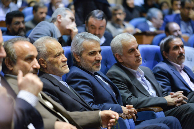تقدیر از دست اندر کاران سرشماری نفوس و مسکن