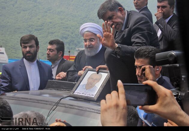 حضور رئیس جمهوری در محل حادثه معدن یورت