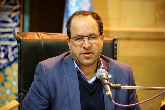انتقاد رئیس دانشگاه تهران از سازمان برنامه و بودجه/  از تامین اعتبار حقوق اعضای هیات علمی امتناع کردند