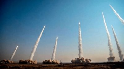 واکنش سریع سپاه: حمله به پالایشگاه تهران با هدف قرار دادن پالایشگاه حیفا پاسخ داده شد