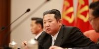 تصاویر جنجالی از راه رفتن رهبر کره شمالی+عکس