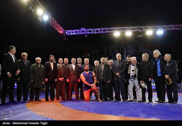 مسابقات کشتی پهلوانی در مشهد