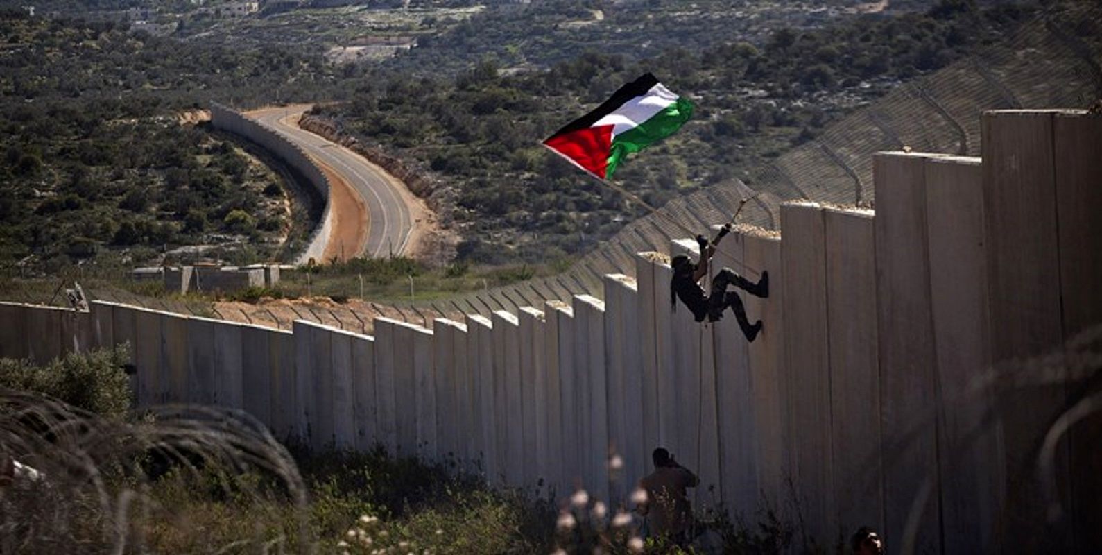 شمارش معکوس برای آغاز طوفان رمضان در کرانه باختری / مقاومت فلسطین هشدار داد