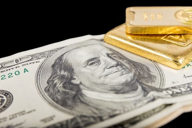 دلار عامل مزاحم بازار طلا است