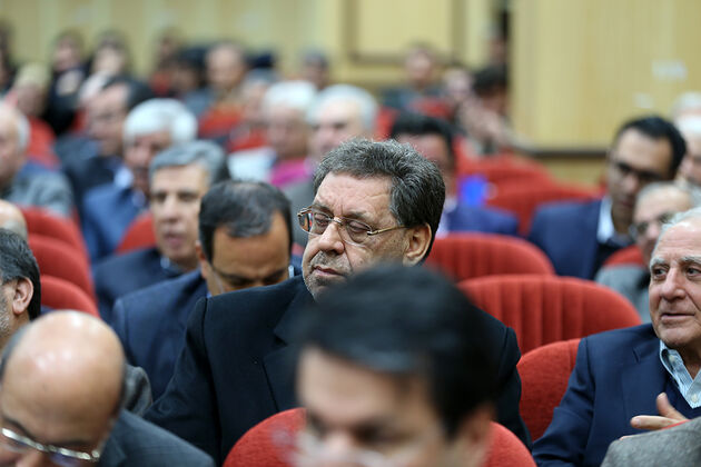 جلسه هیات نمایندگان اتاق بازرگانی ایران با حضور وزیر اقتصاد