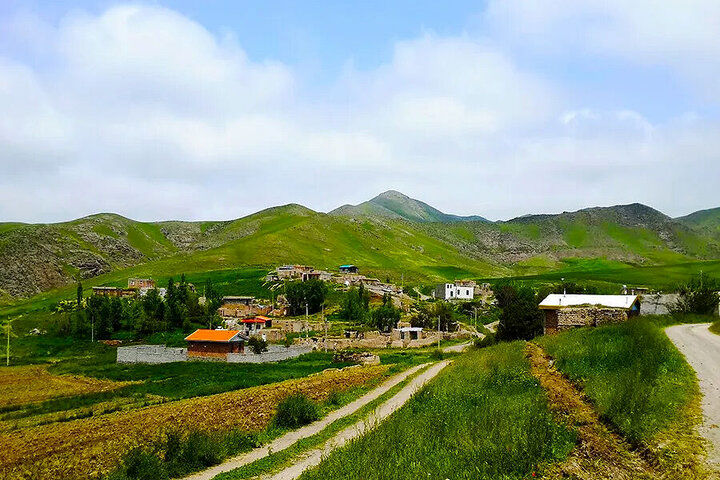 از رازآلودترین روستای ایران چه میدانید؟/ مردمی با چهرههای اروپایی، زبانی ناشناخته!