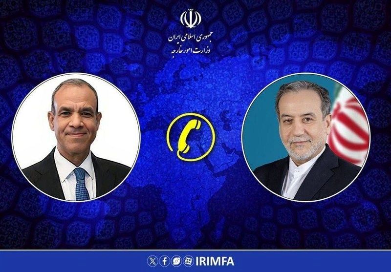 رایزنی وزرای خارجه ایران و مصر درباره برنامه هسته‌ای ایران