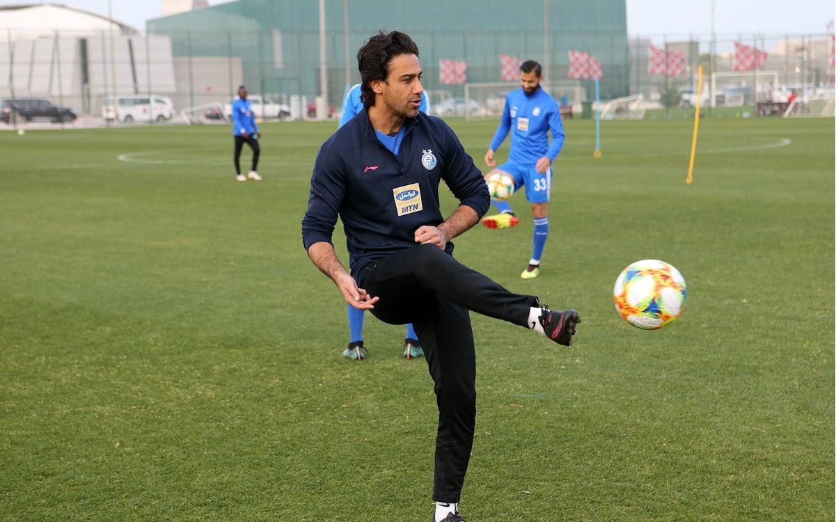 فرهاد مجیدی در آستانه اخراج
